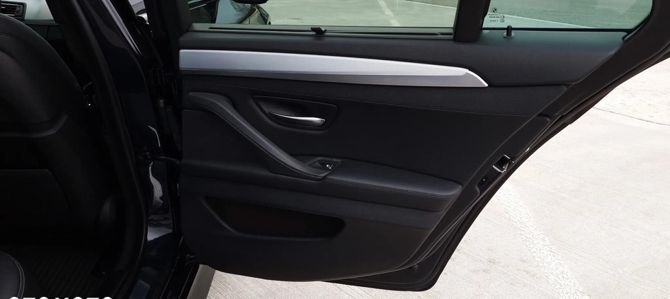 BMW Seria 5 cena 69900 przebieg: 338000, rok produkcji 2016 z Kielce małe 742
